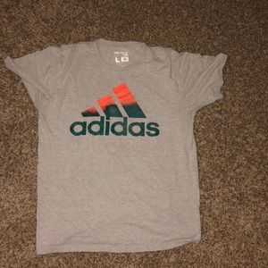 Adidas tee
